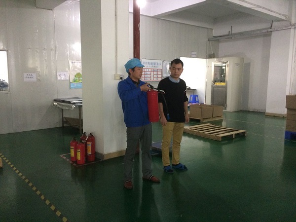 灭火器讲解 灭火器讲解